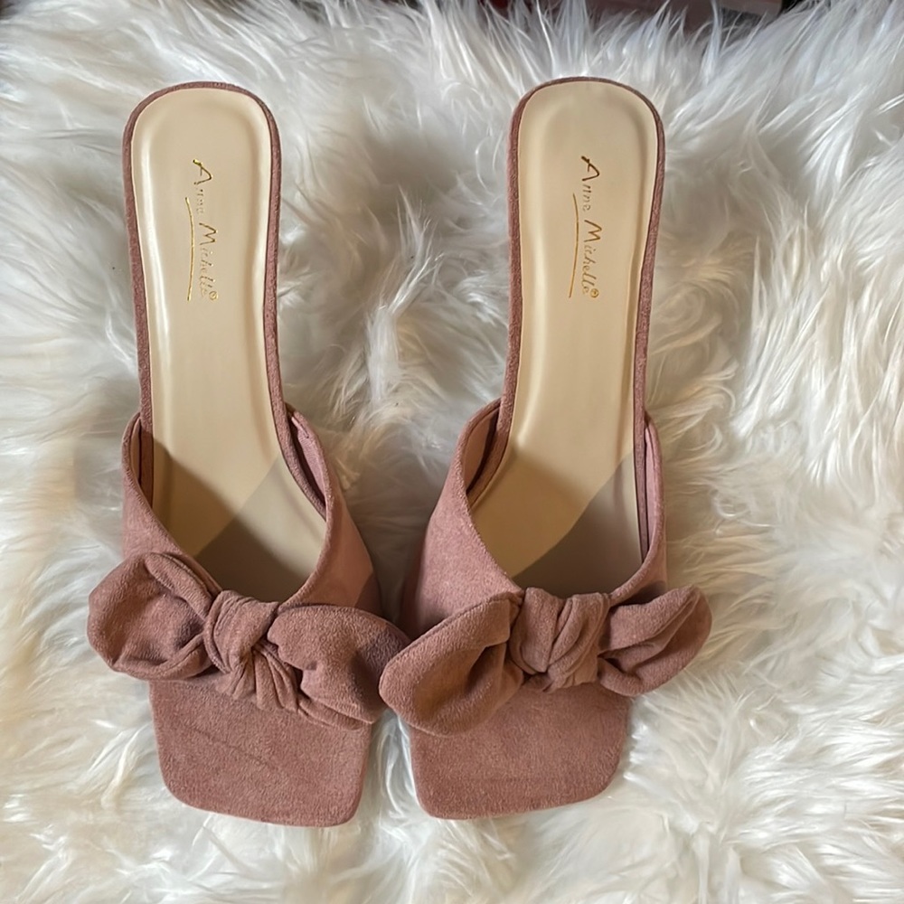 Anne Michelle heels. SUEDE
